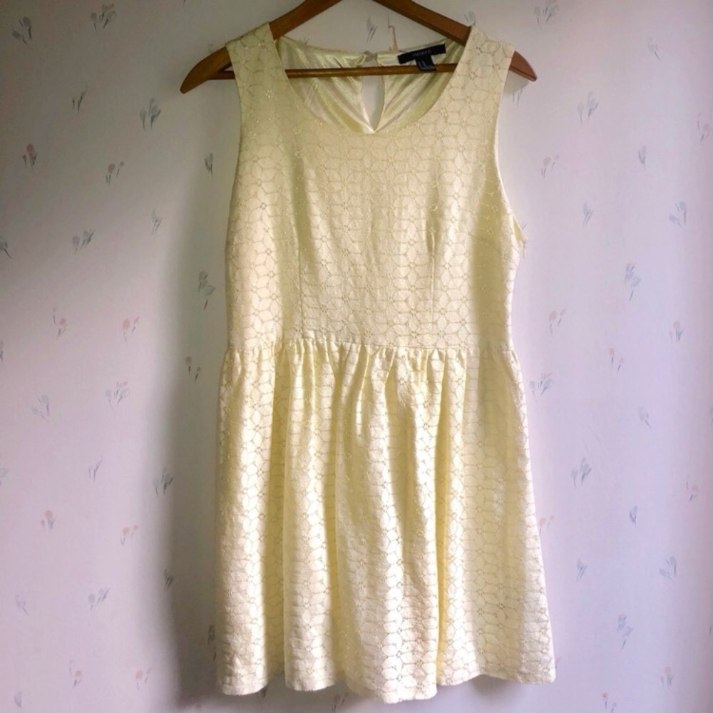 Forever 21 Banana Yellow Floral Lace Dress